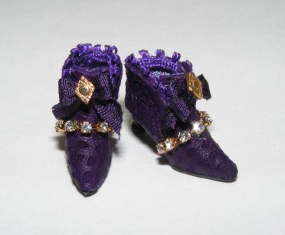 PURPLE TEXTURED LEATHER BOOTS